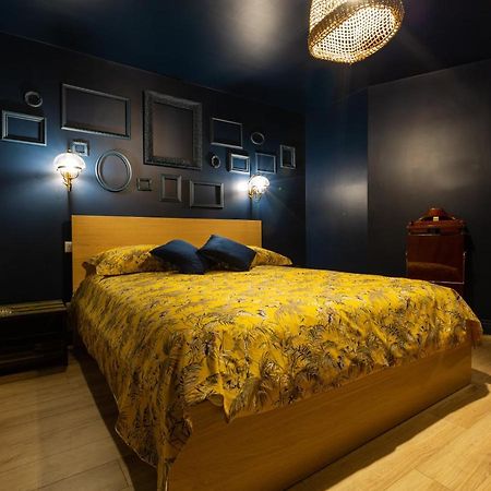Les Dames-Jeannes Bed and Breakfast Chavot-Courcourt Exteriör bild