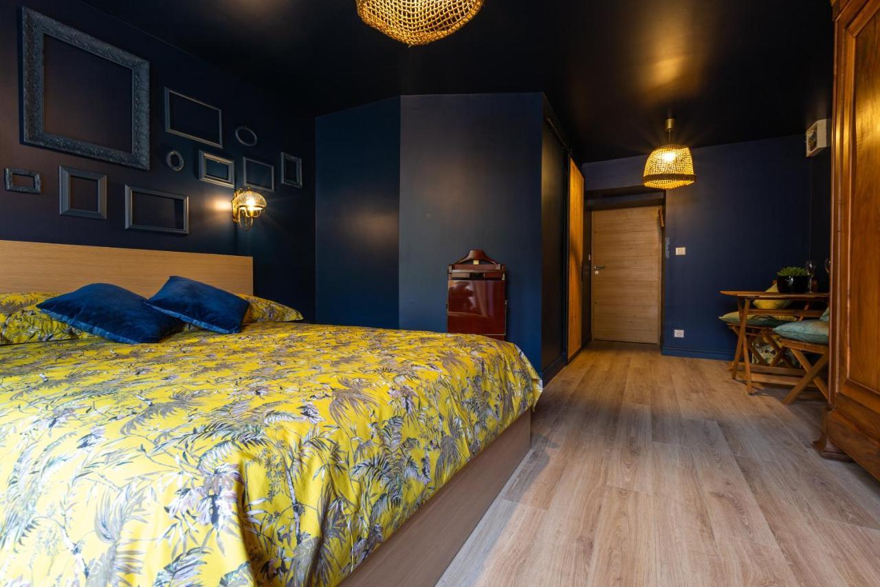 Les Dames-Jeannes Bed and Breakfast Chavot-Courcourt Exteriör bild