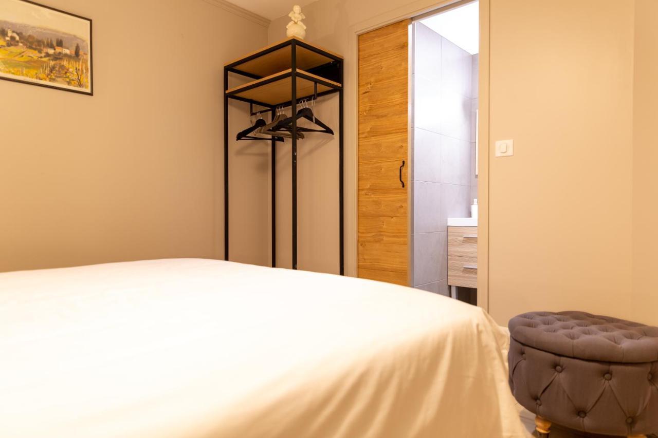 Les Dames-Jeannes Bed and Breakfast Chavot-Courcourt Exteriör bild